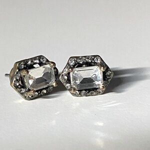 Chloe + Isabel Stud Earrings